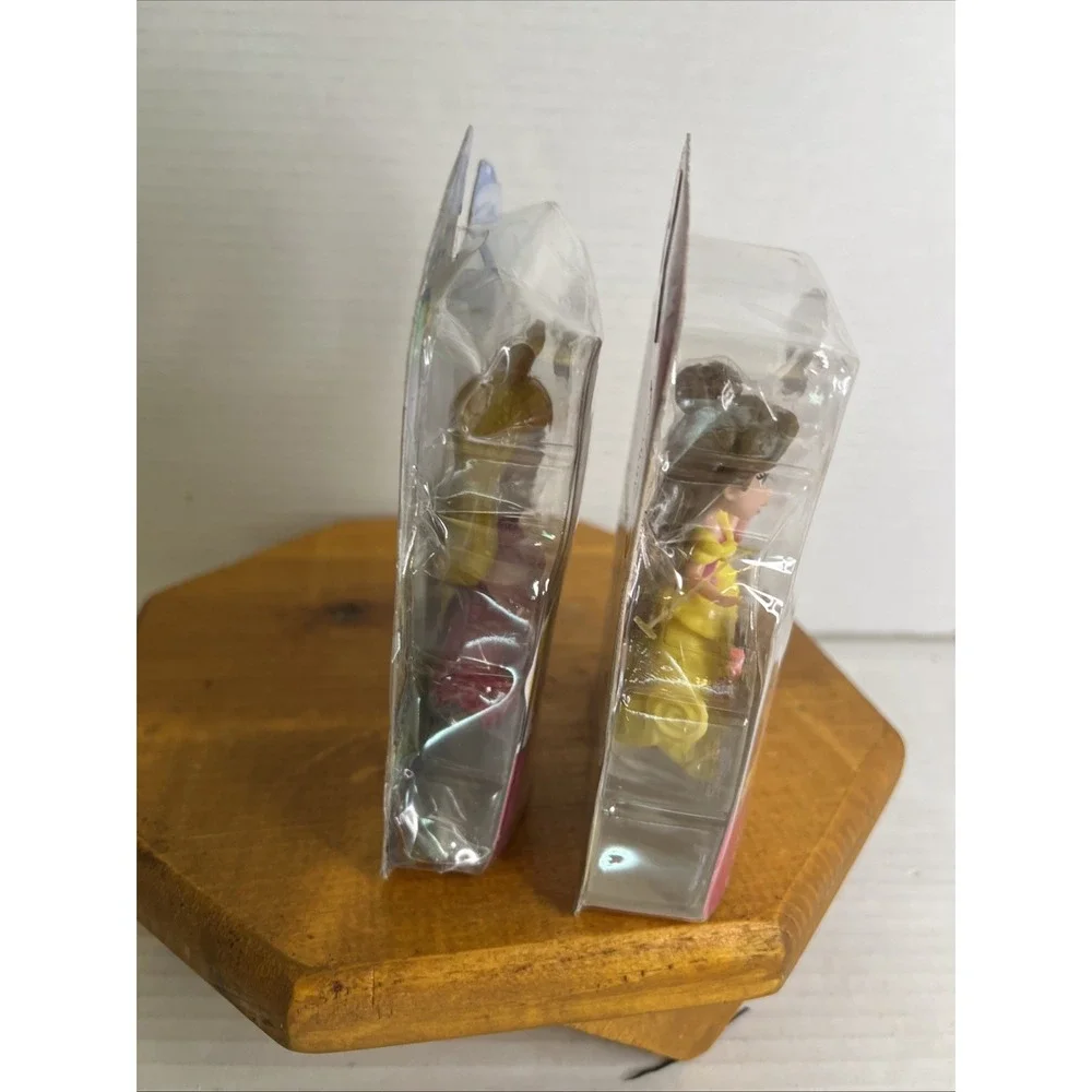 SET OF 2 - Disney Princess Little Kingdom Snap-Ins 3